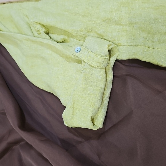 Tahari Lime Linen Button Up Side Slit Long Roll Tab Sleeve Tunic Top Size 1X - Picture 7 of 7
